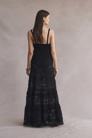 Lucia Lace Maxi Dress | Black