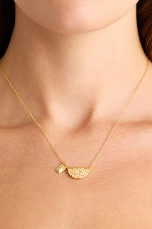 Lotus & Little Buddha Short Necklace | Gold